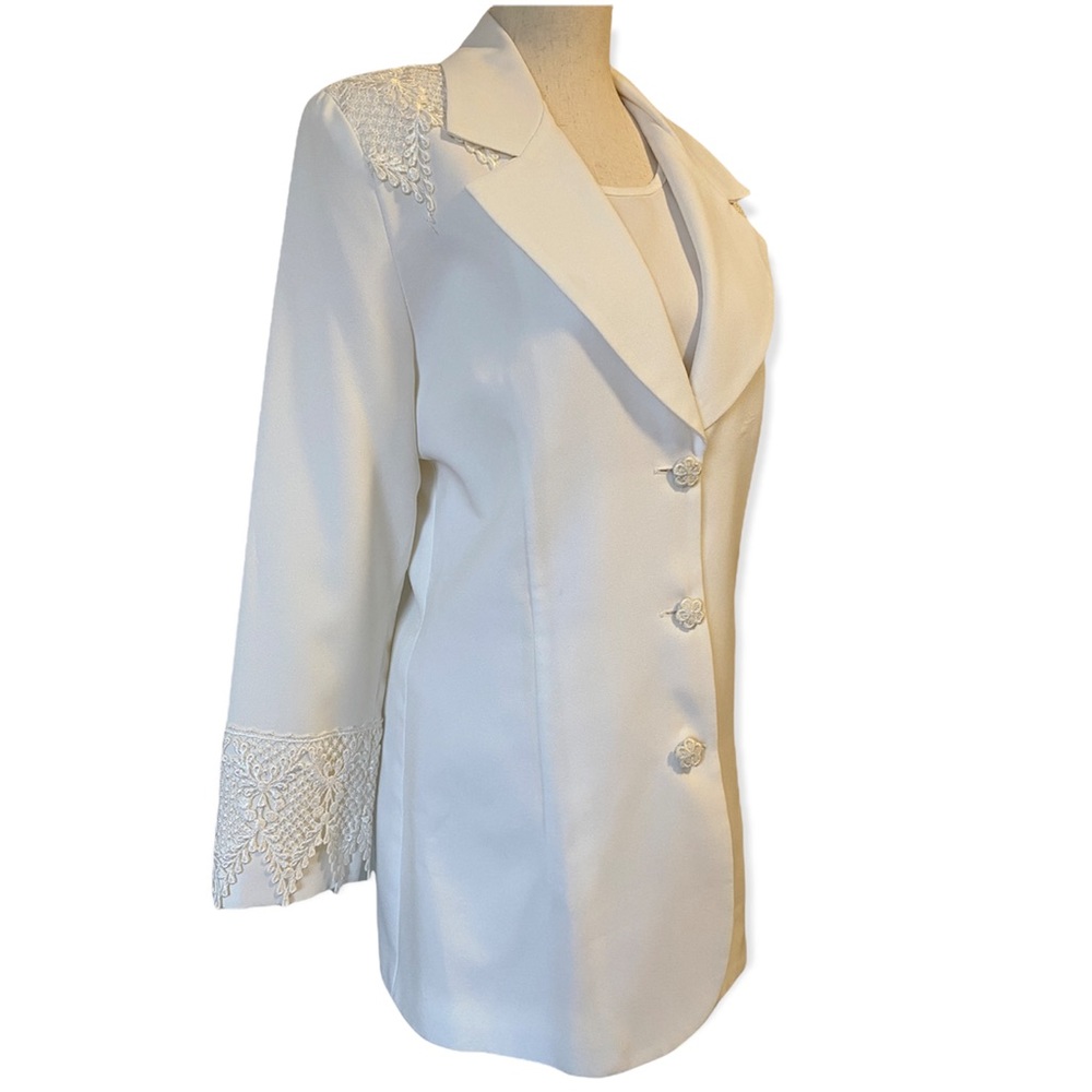 C.W. Designs Suit Set - Picture 4 of 7